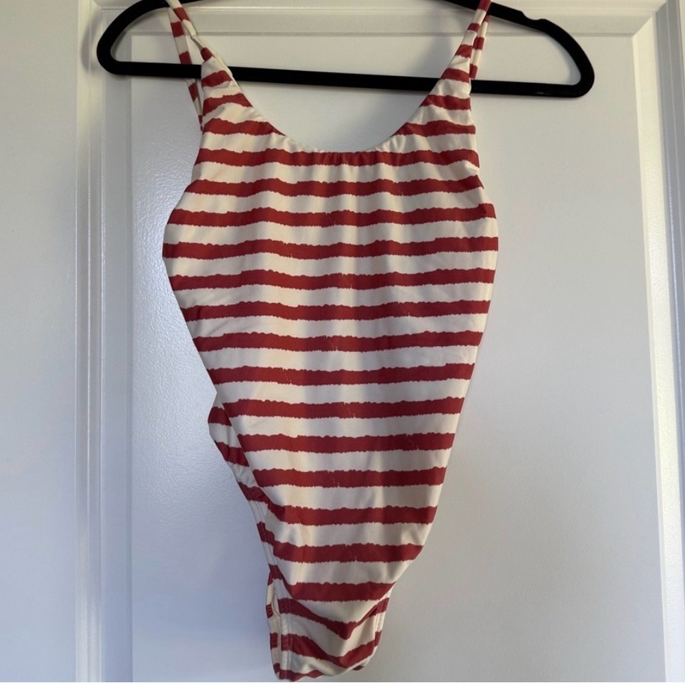 Red and White Swim suit - Picture 4 of 8
